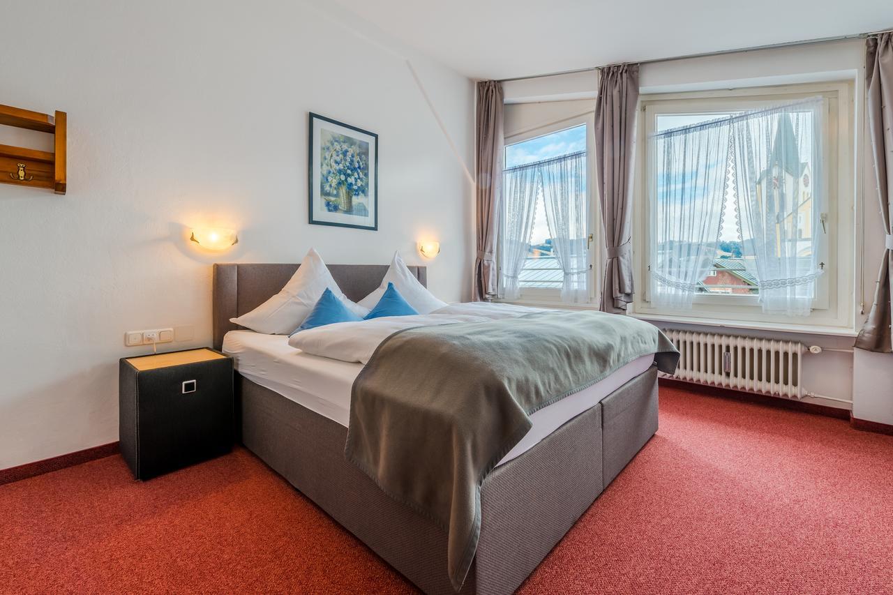 Hotel Am Rathaus Oberstaufen Εξωτερικό φωτογραφία
